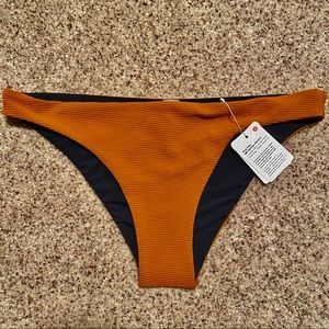 NWT Lululemon bikini bottoms